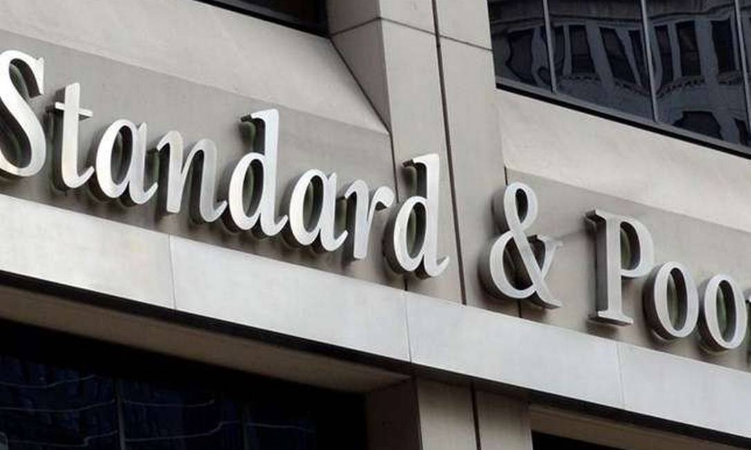 Standard Poors Rebaixa Rating Soberano Do Brasil Para BB Jornal O