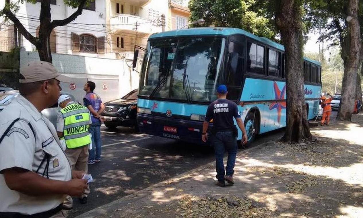 Operação da prefeitura apreende 30 veículos que faziam transporte de