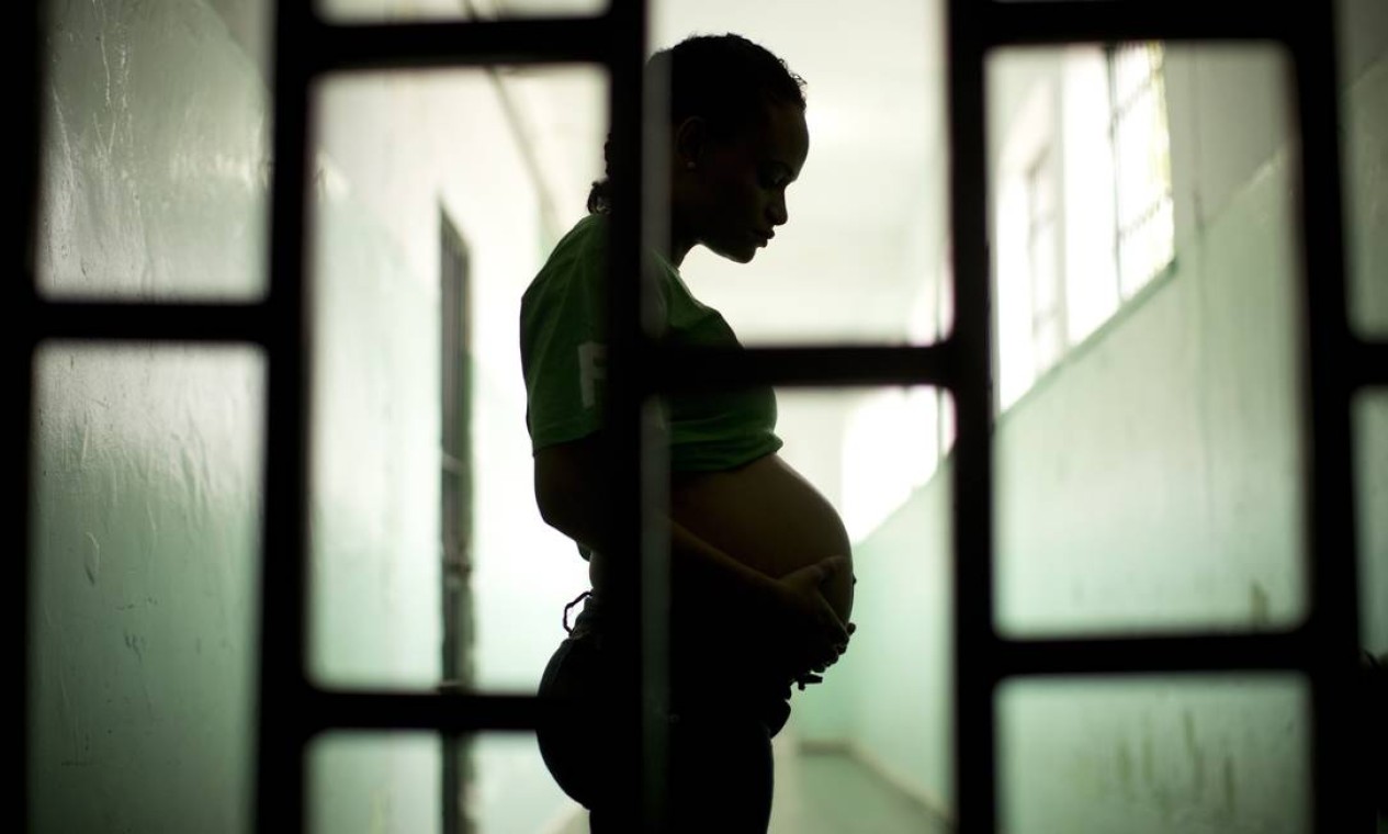 Câmara cria comissão para endurecer legislação sobre aborto Jornal O