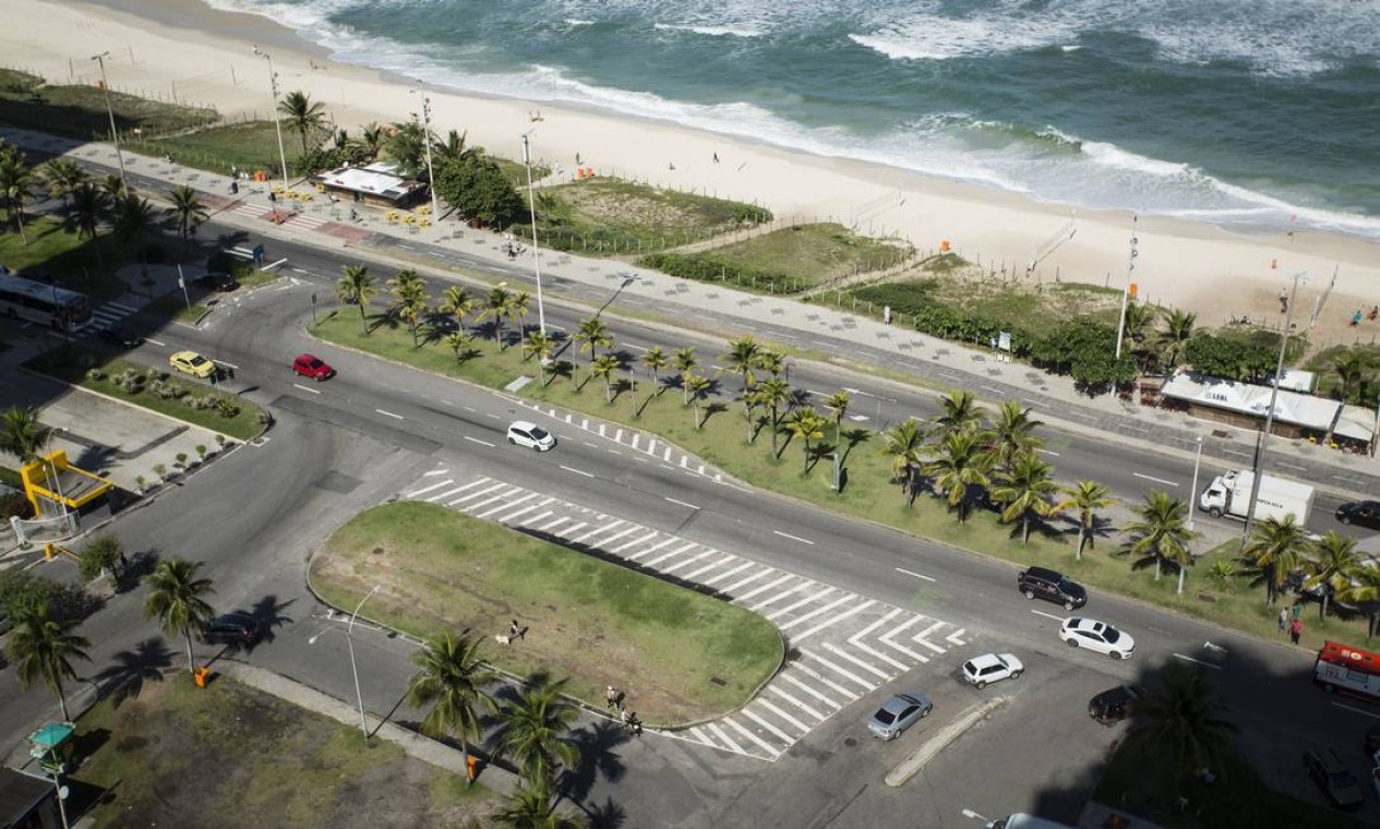 Avenida Lucio Costa sofrerá intervenções em retornos e pontos de ônibus