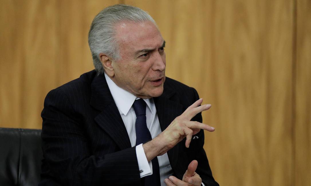 Temer cobra vitória expressiva em votação da reforma trabalhista de