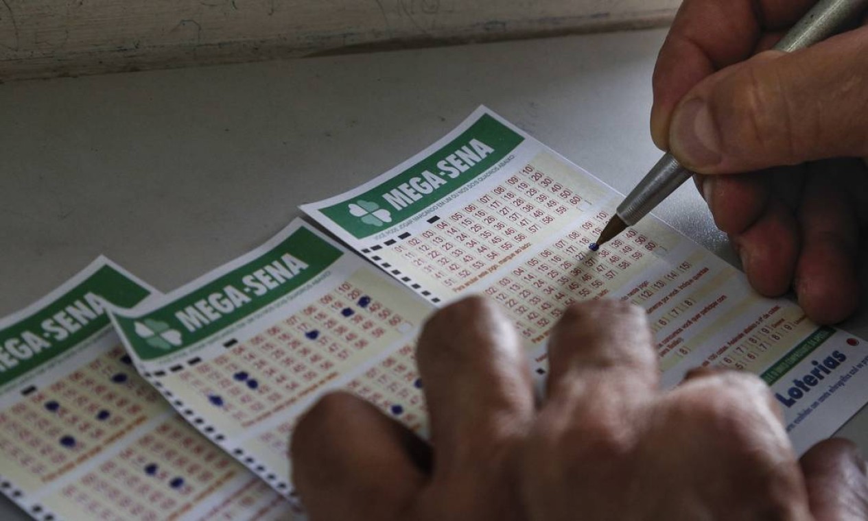 Mega Sena Acumula E Pode Pagar At R Milh Es Na Quinta Feira