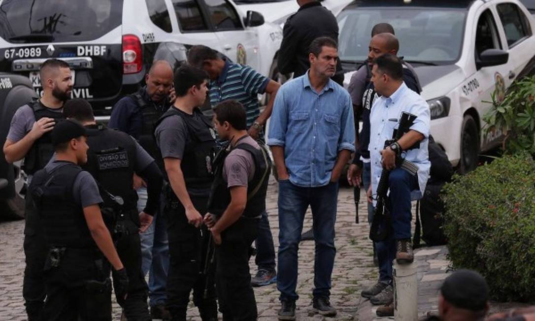 Polícia apreende adolescente suspeito de matar sargento no Rio Jornal