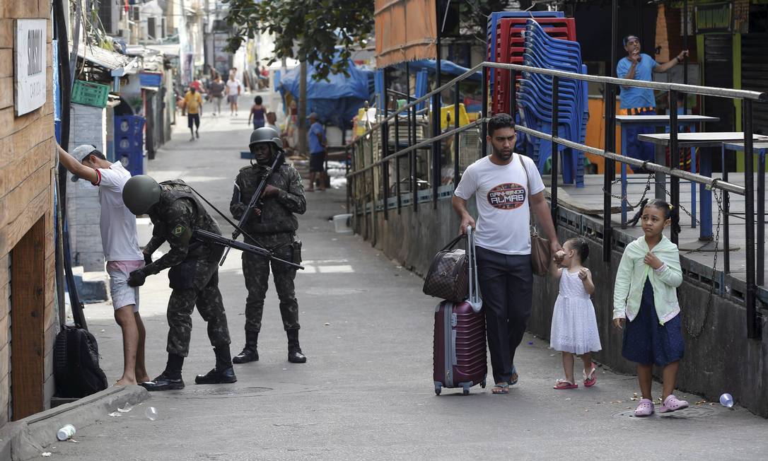 Rocinha Volta A Registrar Tiroteios Na Tarde Deste S Bado Jornal O Globo