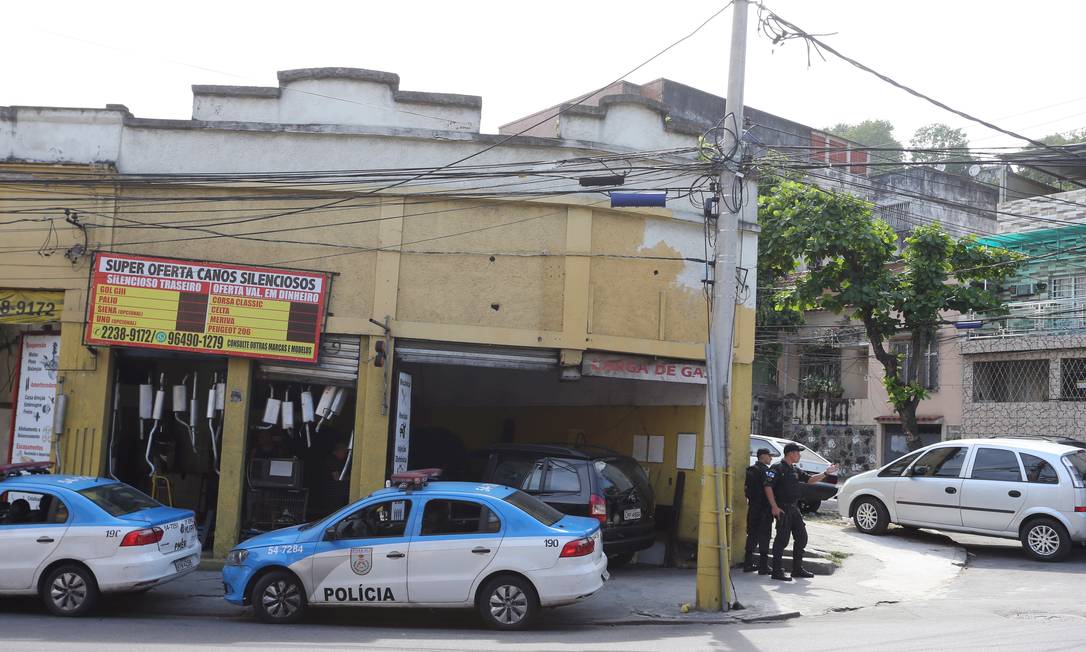 Policiamento é reforçado no Morro dos Macacos após tentativa de invasão