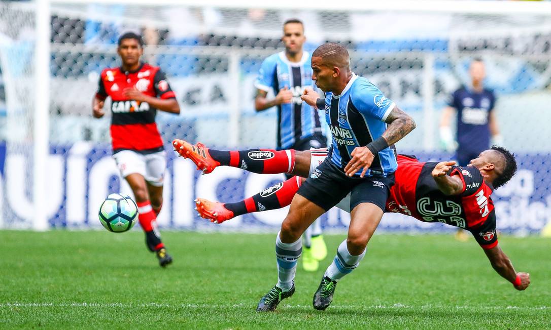 Flamengo Encara O Gr Mio Nas Quartas De Final Da Copa Do Brasil