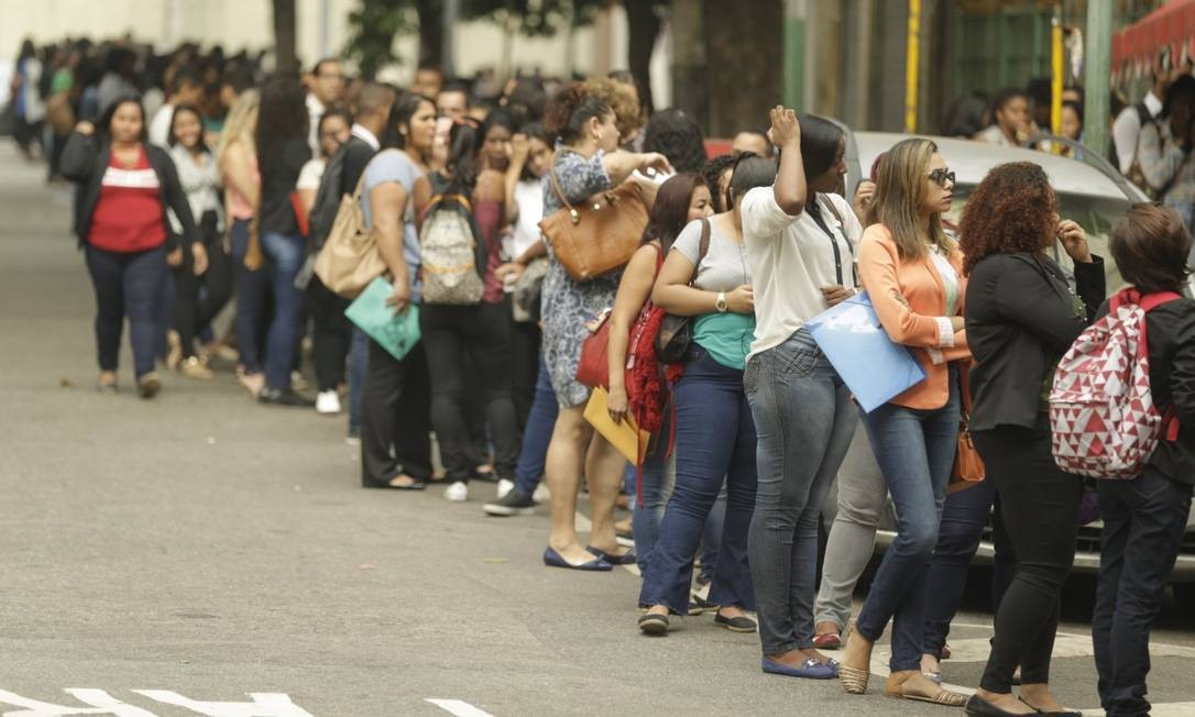 Desemprego Fica Em Em Julho Diz Ibge Jornal O Globo