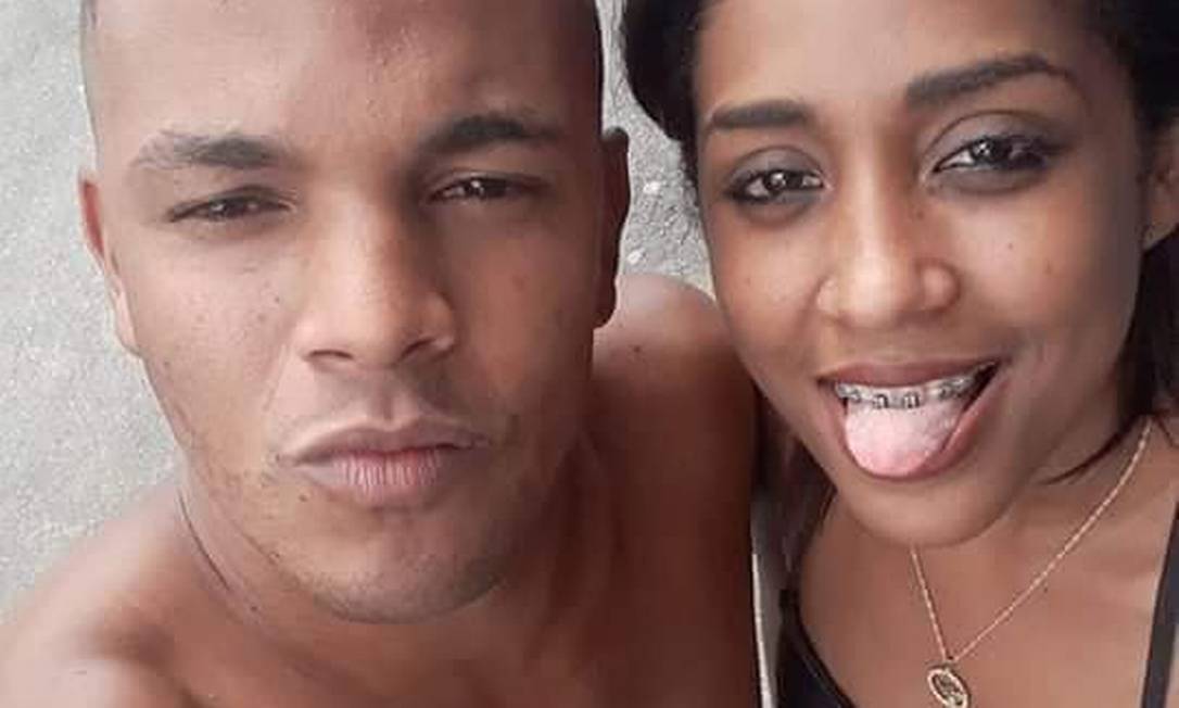 Família do suspeito de esfaquear mulher 40 vezes pede que ele se