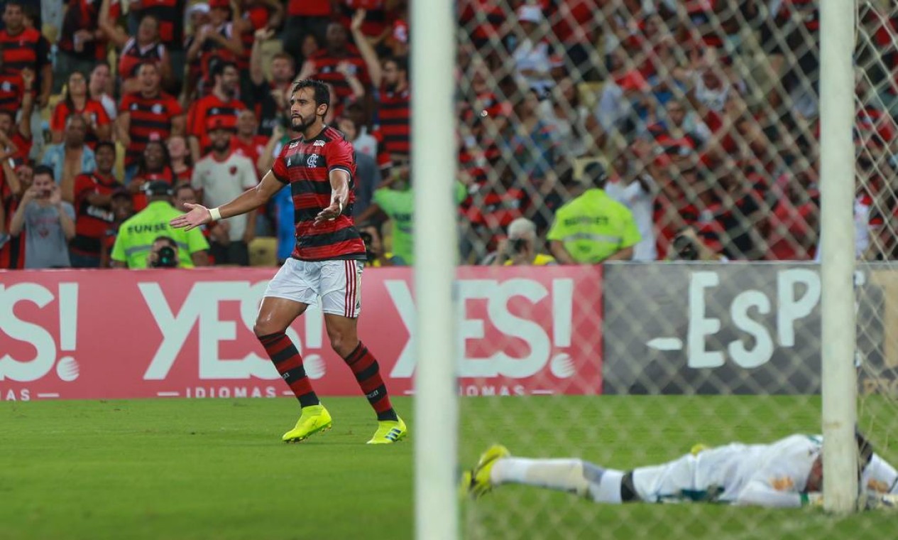 Flamengo vence o Boavista e assegura vaga nas semifinais da Taça