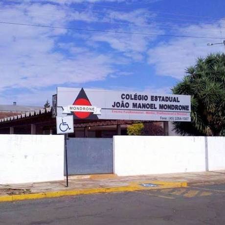 Fachada do Colégio Estadual João Manoel Mondrone, em Medianeiras (PR) Foto: Divulgação