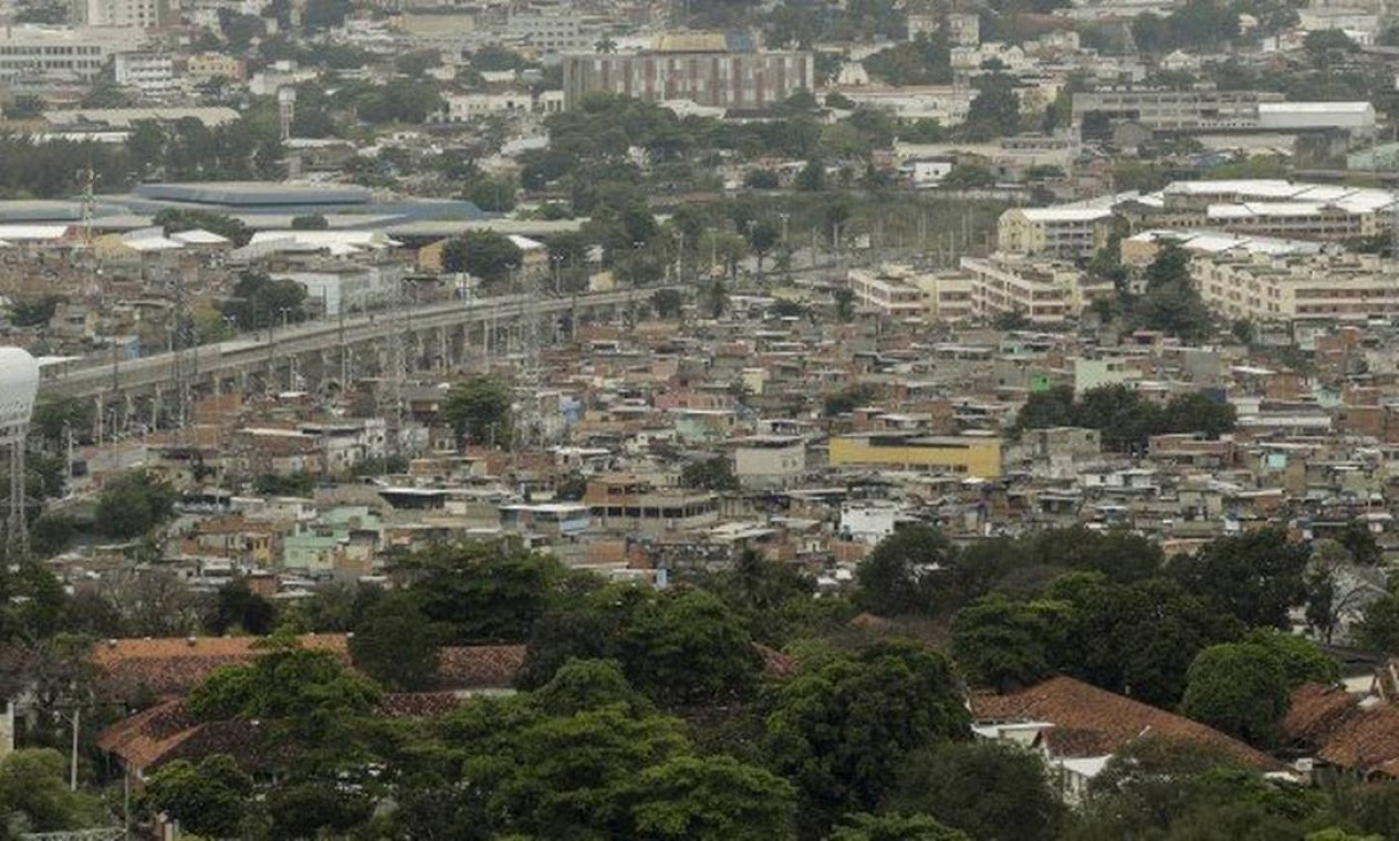 Tiroteio Em Manguinhos Afeta Circula O De Trens Do Ramal De Saracuruna