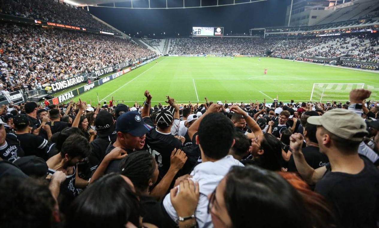 Corinthians Defende Invencibilidade De 11 Jogos Em Casa No Brasileiro