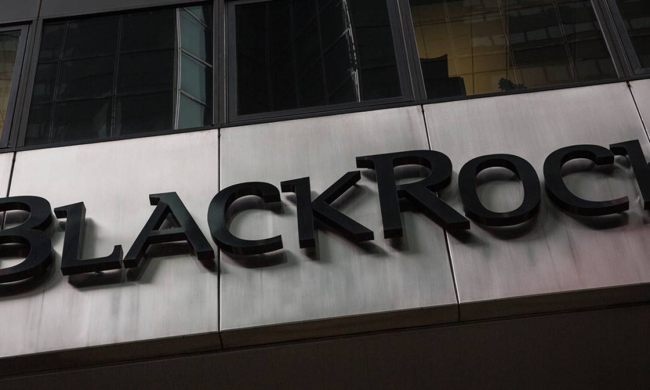 Maior Gestora De Fundos Do Mundo Blackrock Entra Para Grupo De