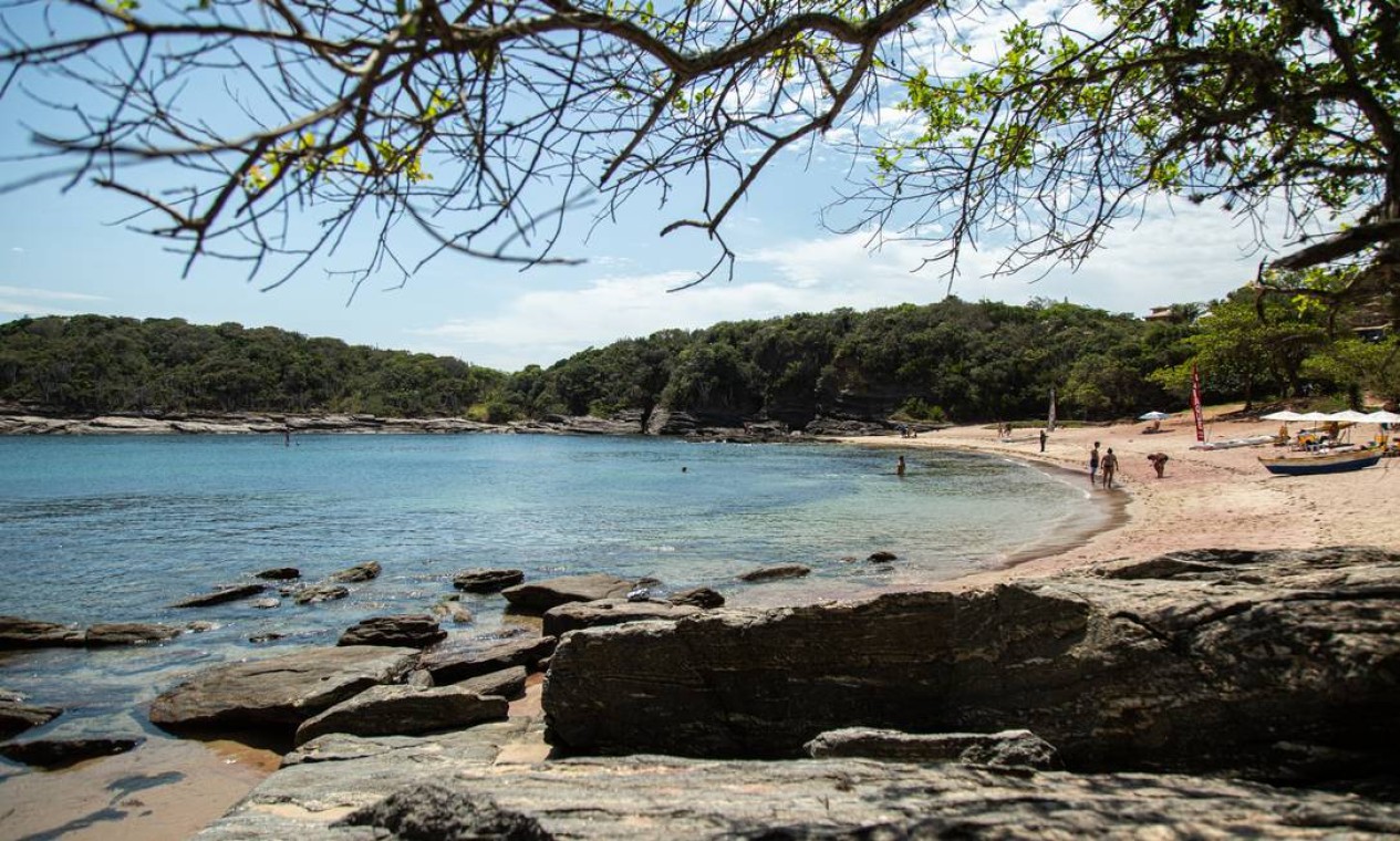 Búzios flexibiliza atividades e praias ficam totalmente liberadas de