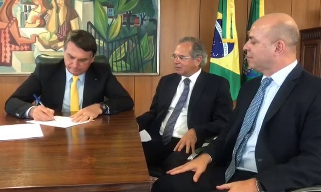 Bolsonaro Assina Projeto De Lei Que Regulamenta Start Ups Jornal O Globo