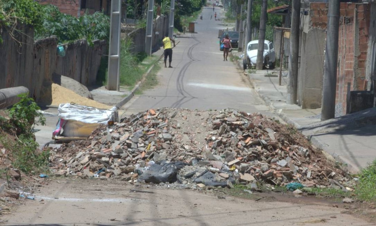 Barricadas Do Crime Organizado Se Multiplicam Pelo Rio Pol Cia Recebeu