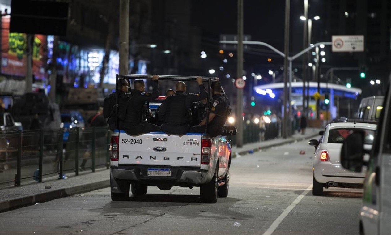 Na V Spera Da Elei O Tiroteio Entre Policiais E Traficantes Em