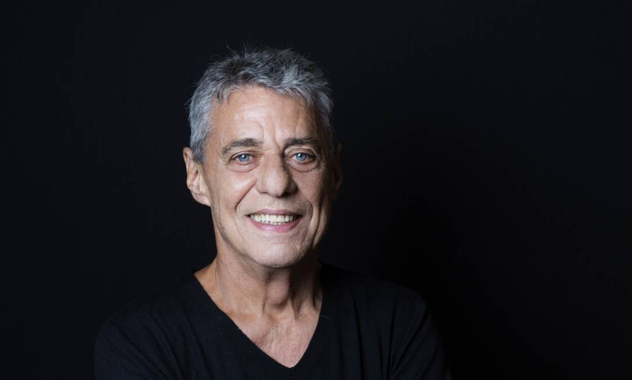 Novo livro de Chico Buarque Anos de chumbo sairá em outubro