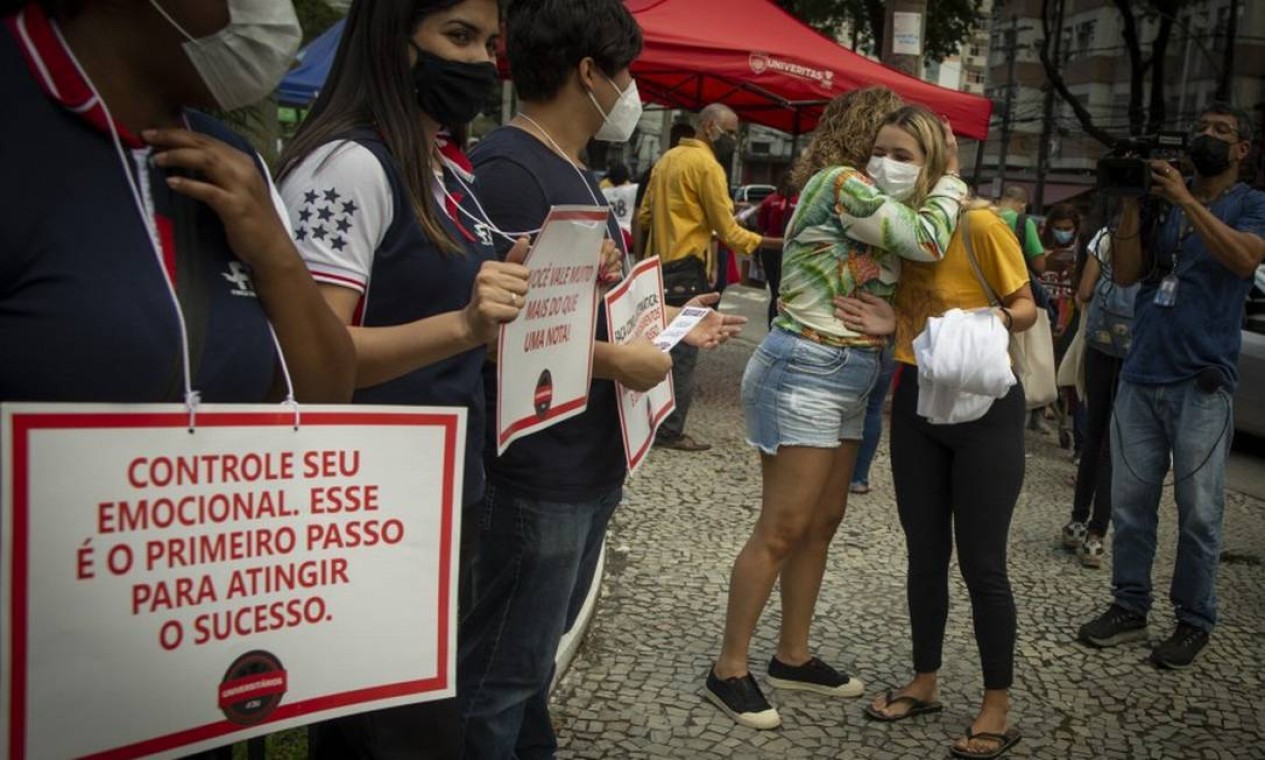 An Lise Apesar Das Amea As Alunos Fizeram Prova Cara De Enem