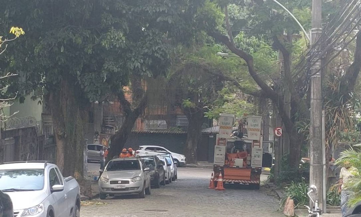 Moradores Da Tijuca Reclamam De Falta De Energia Recorrente Jornal O