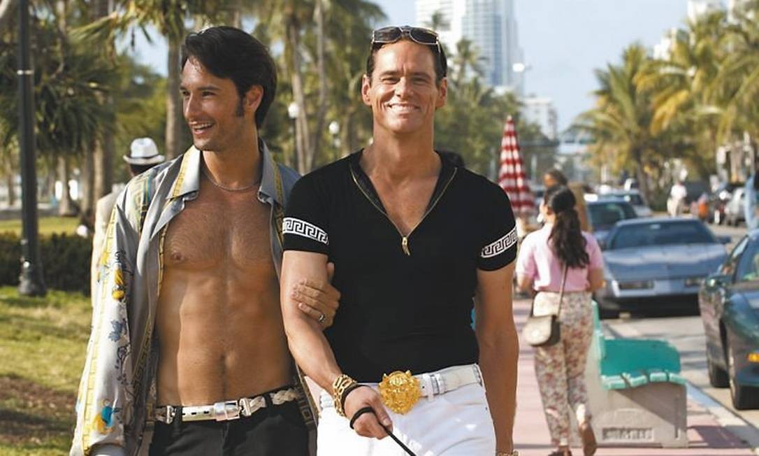 O Golpista Do Ano Rodrigo Santoro Como Amante Gay De Jim Carrey