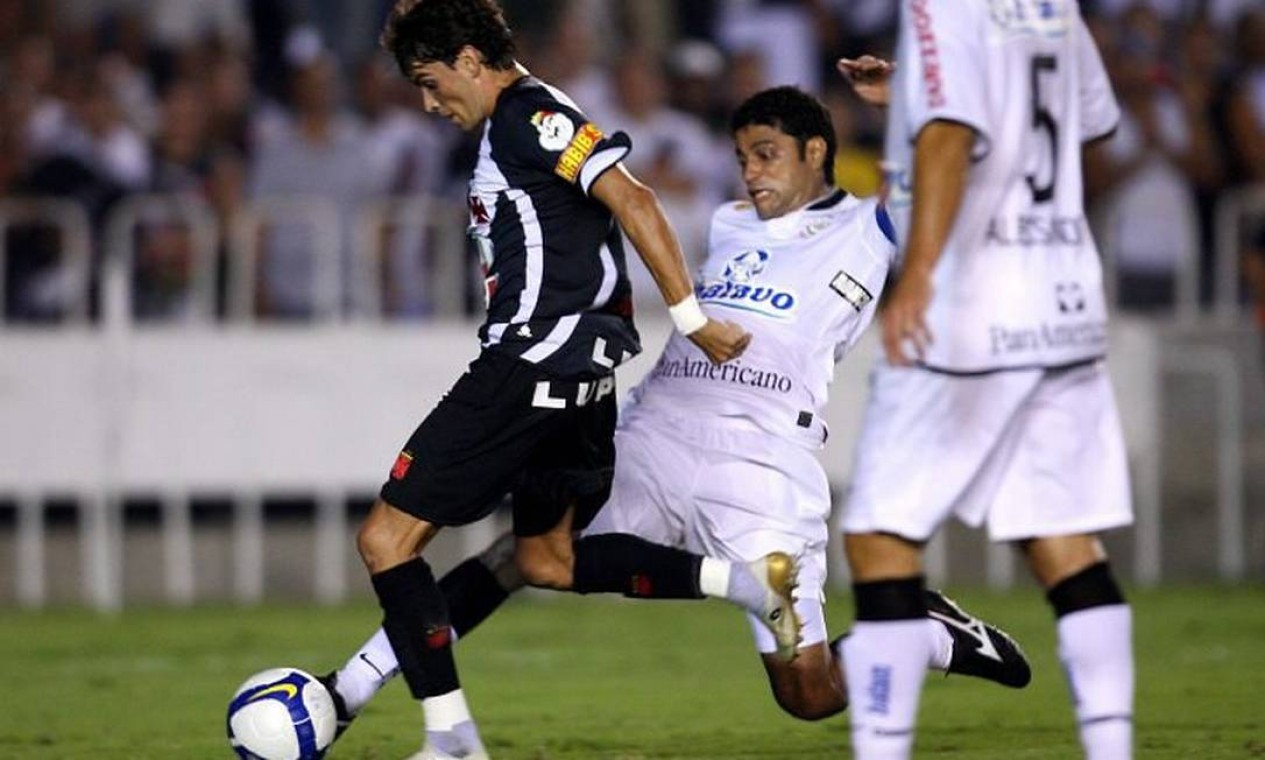 Goleiros Brilham E Vasco Fica No Empate O Corinthians Na Semifinal