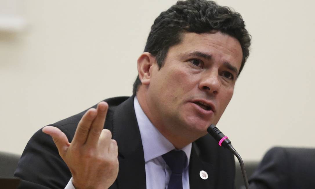 Moro compara defesa de Lula no caso tríplex às contas de