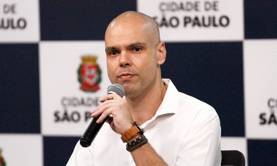 Contra doença e em busca da reeleição, Bruno Covas resiste em São ...