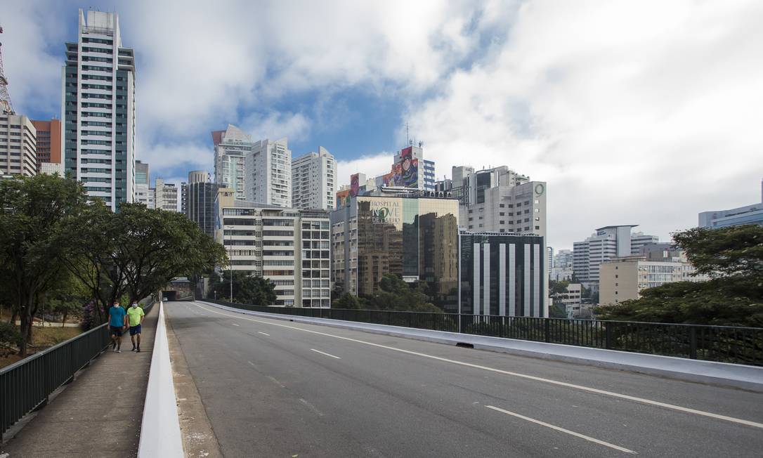 Movimentação em São Paulo: Quarentena será relaxada a partir de 1º de junho. (20-5-2020). Foto: Edilson Dantas / Agência O Globo