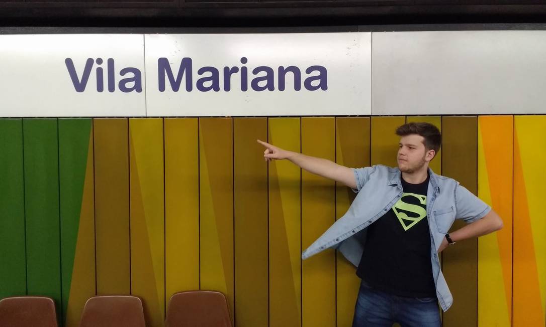 Jovem de 21 anos visitou todas as estações de trem e mêtro de São Paulo. Foto: Divulgação Pessoal