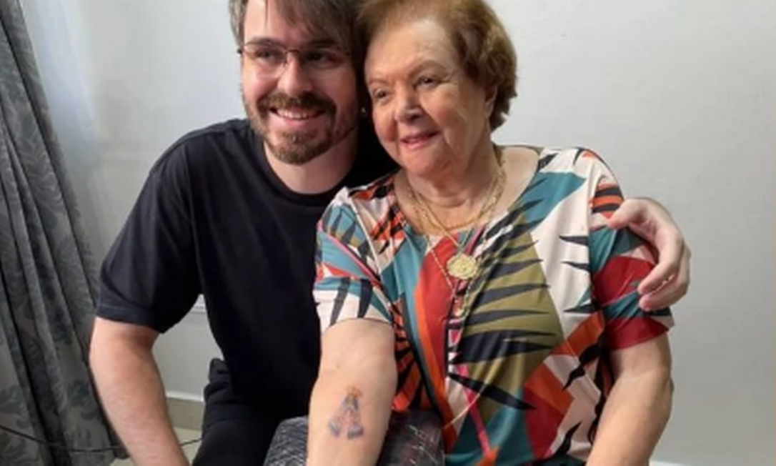 Líbia fez a primeira tatuagem aos 91 anos Foto: Divulgação
