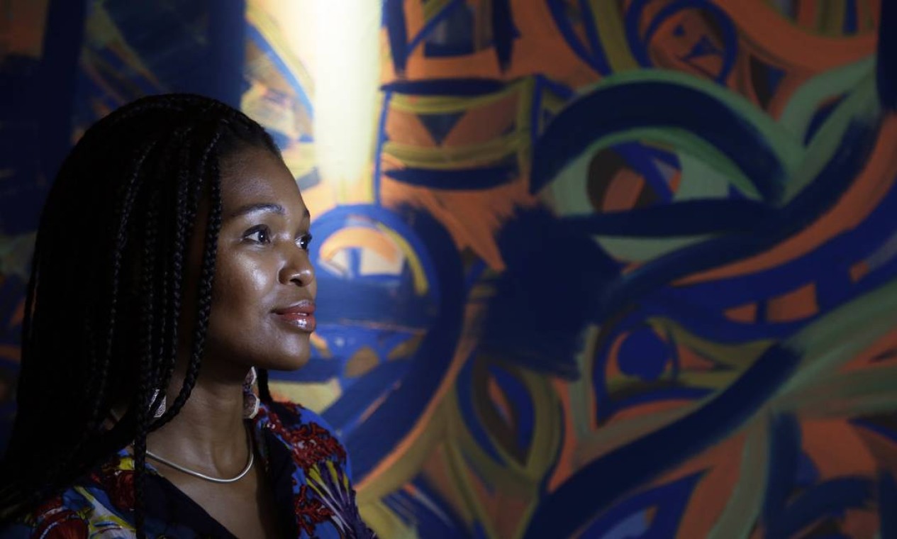 Pumeza Matshikiza, soprano 