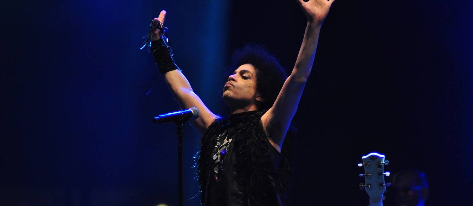 
Prince em setembro de 2013, numa apresentação no North Sea Jazz Festival, em Curaçao
Foto:
/ Divulgação
