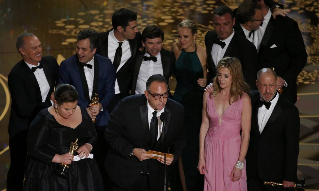 Leonardo DiCaprio, Spotlight e Mad Max foram os vencedores do Oscar 2016