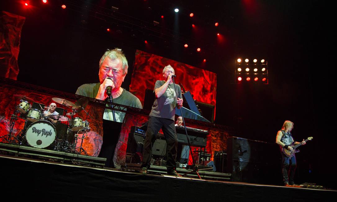 Deep Purple comanda noite incendiária de rock entre cinquentões