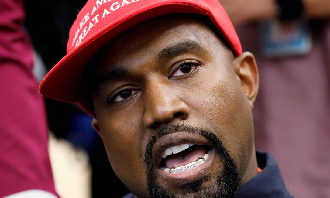 Desde a eleição de Donald Trump, Kanye West deu inúmeras demonstrações de apoio ao presidente dos EUA Foto: Kevin Lamarque / REUTERS