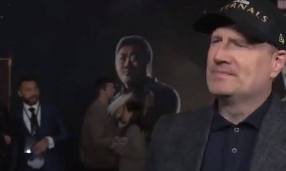 Gil do Vigor aparece em canto esquerdo da tela, durante entrevista de Kevin Feige, presidente da Marvel, para a revista 'Variety' Foto: Reprodução / Twitter
