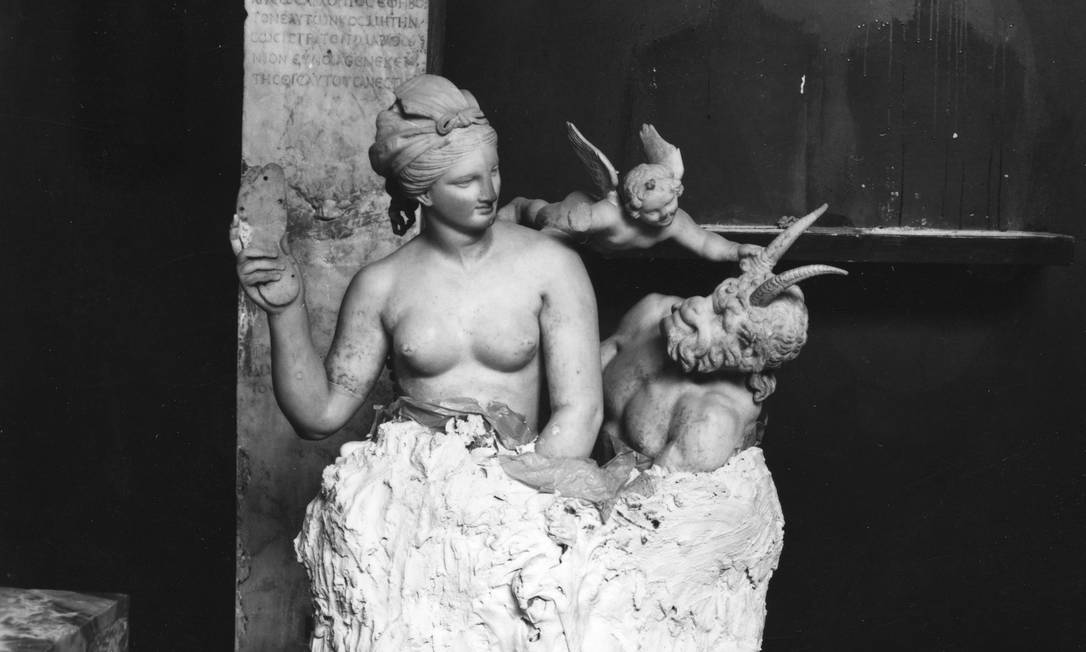 Escultura de Aphrodite, Pan e Eros Foto: Hellenic Ministry of Culture and Sports/Hellenic Organization of Cultural Resources Development; National Archaeological Museum, Athens / NYT