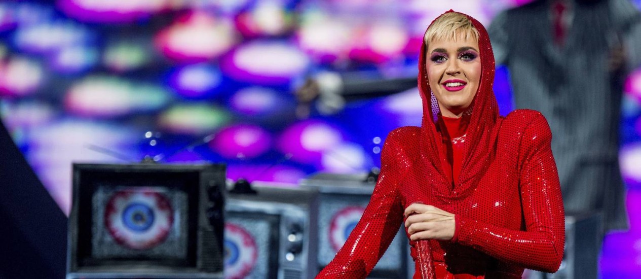 Cantora americana, no último dia 15, cantando em Tampa, na Flórida: ela desembarca no Brasil para apresentações em março Foto: Amy Harris / Invision/AP