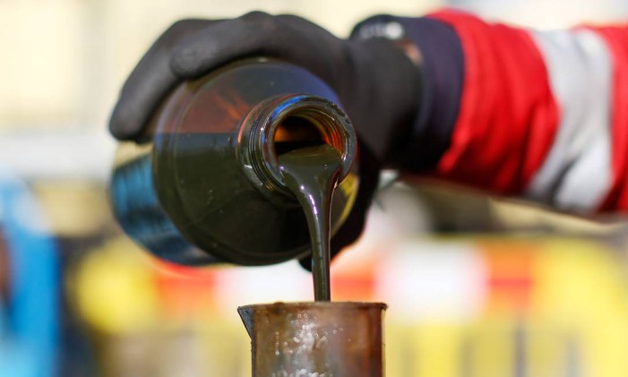 Garrafa de petróleo Foto: Chris Ratcliffe / Bloomberg