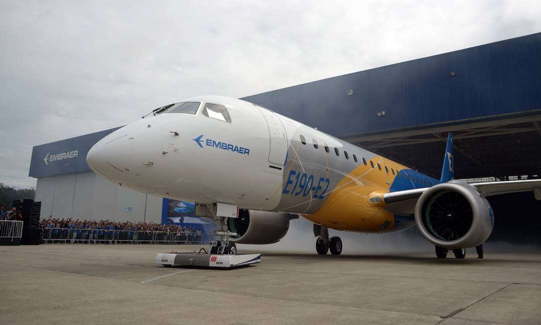 Embraer Apresenta Novo Modelo De Jato Comercial De Até 130 Assentos ...