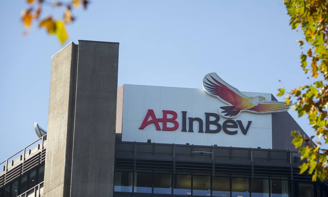 AB InBev aumenta oferta por SABMiller após desvalorização da libra ...