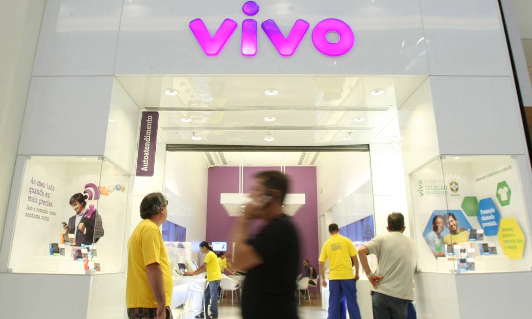 Na Vivo, cliente pode obter até R$ 30 mil para pagar em 24 meses. Foto: Adriano Machado/Bloomberg
