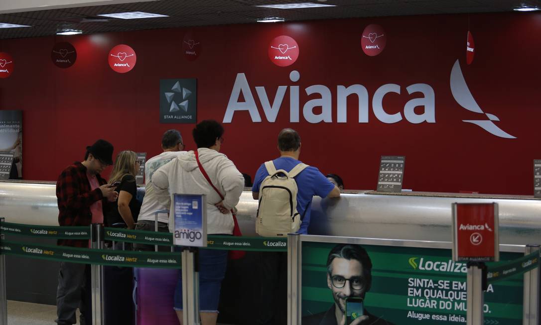 Cancelamentos dos voos da Avianca gara transtornos Foto: Fábio Guimarães / Agência O Globo
