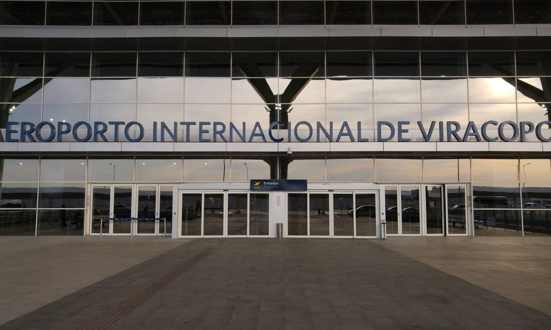 A entrada principal do aeroporto de Viracopos, em Campinas Foto: Gabriel Resende Veiga