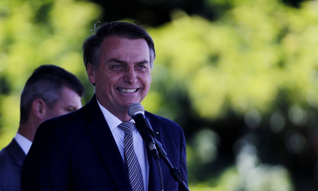 O presidente Jair Bolsonaro dará licença aos ministros Foto: Jorge William / Agência O Globo