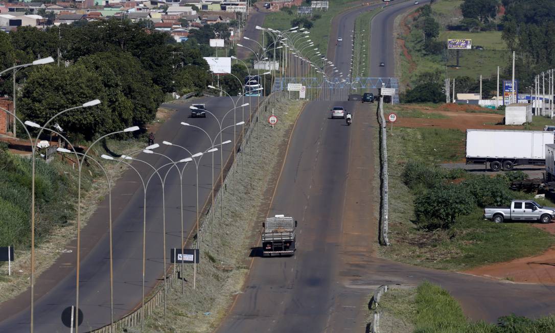 Rodovia BR 153 em Anápolis, Goiás, nos planos do governo para privatização Foto: Michel Filho / Agência O Globo
