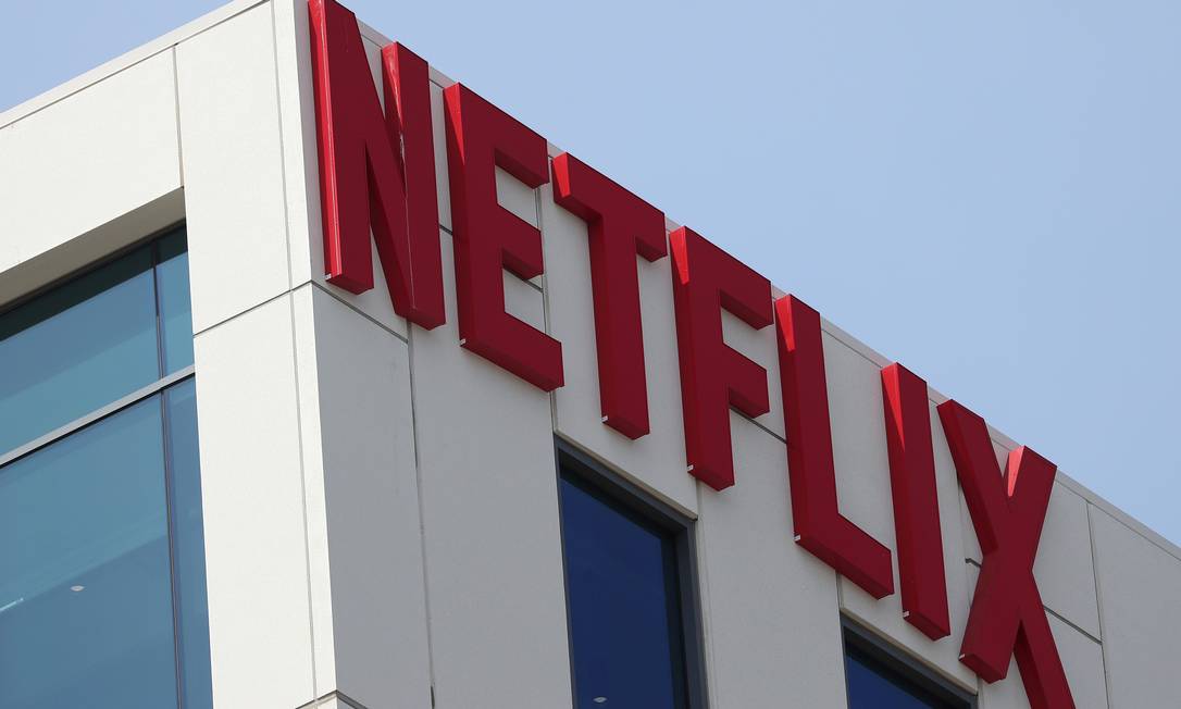 Logo da Netflix no prédio da empresa em Hollywood, Los Angeles Foto: Lucy Nicholson / Reuters