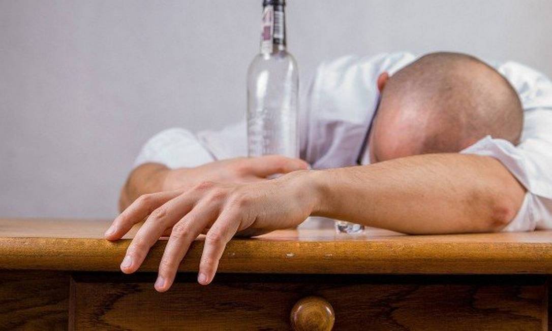 Chegou bêbado para trabalhar? veja o que pode acontecer Foto: Pixabay