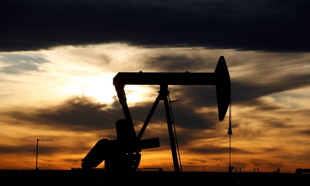Extração de petróleo no estado americano do Texas Foto: Angus Mordant / Reuters
